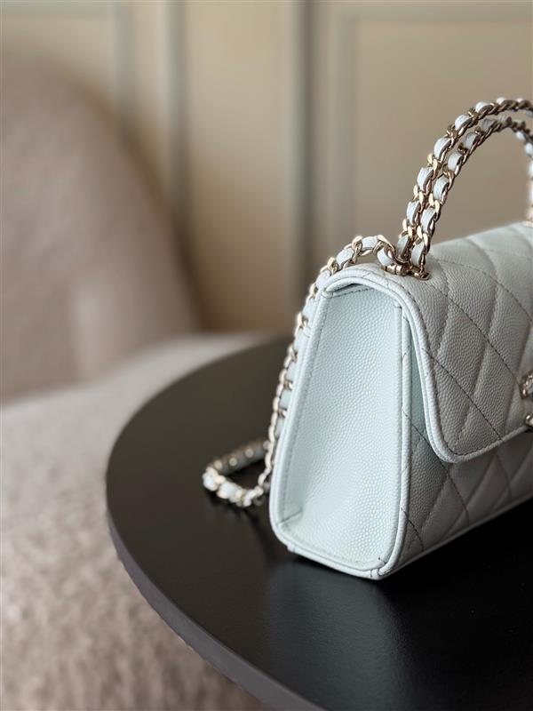 2026127215015205 570